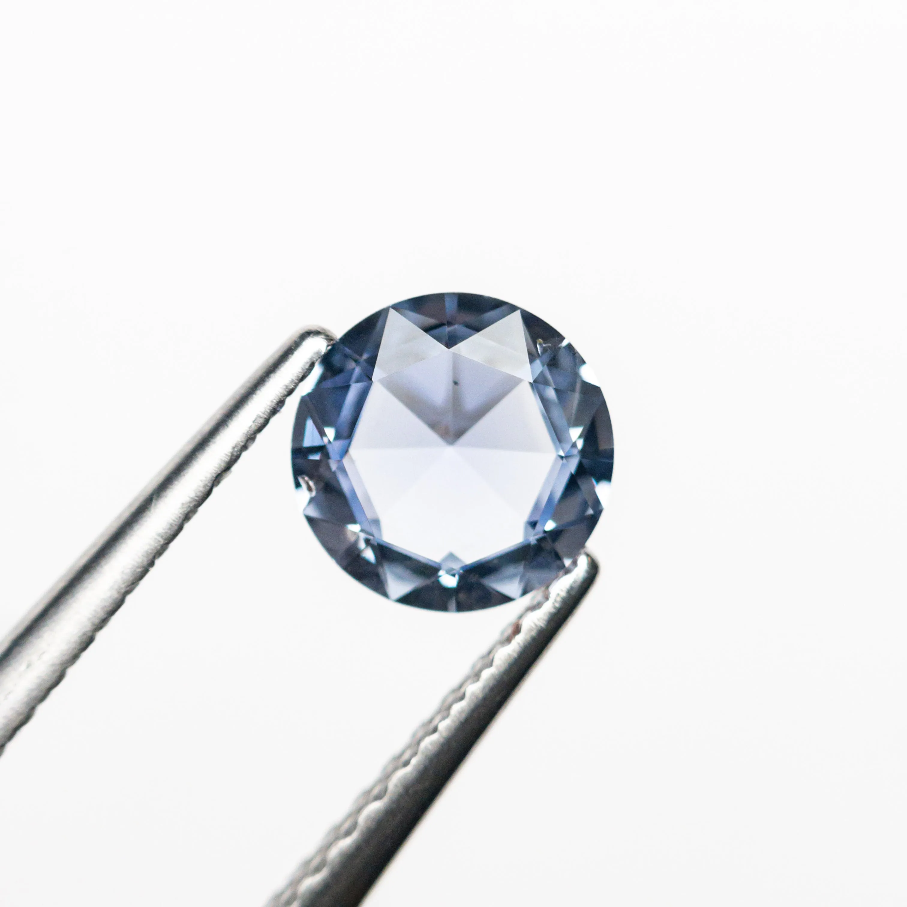 0.78ct 6.00x5.98x2.78mm Round Brilliant Sapphire 23744-01