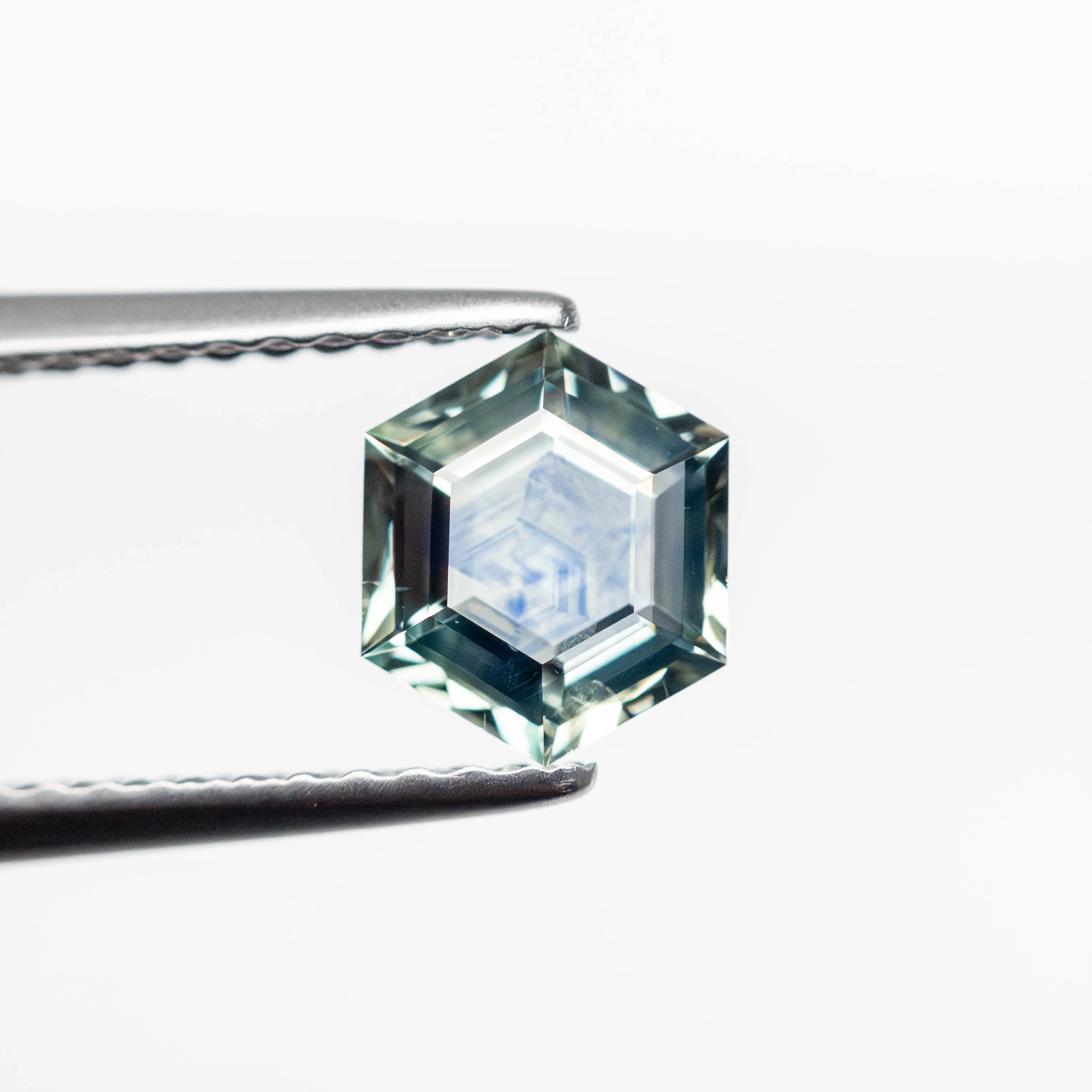 0.87ct 6.57x5.52x2.77mm Hexagon Step Cut Sapphire 23088-10