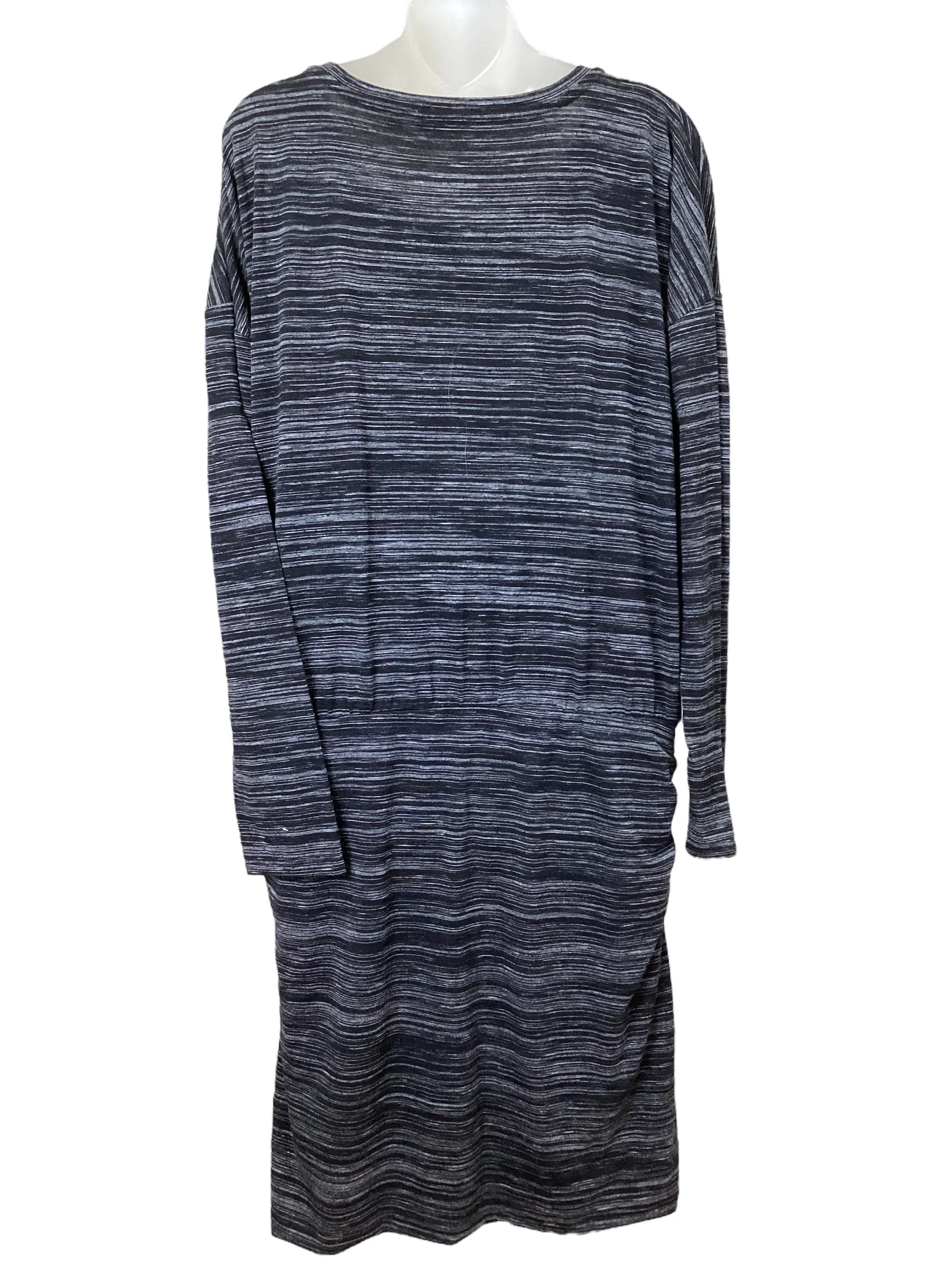 Dress Casual Short By Athleta  Size: L