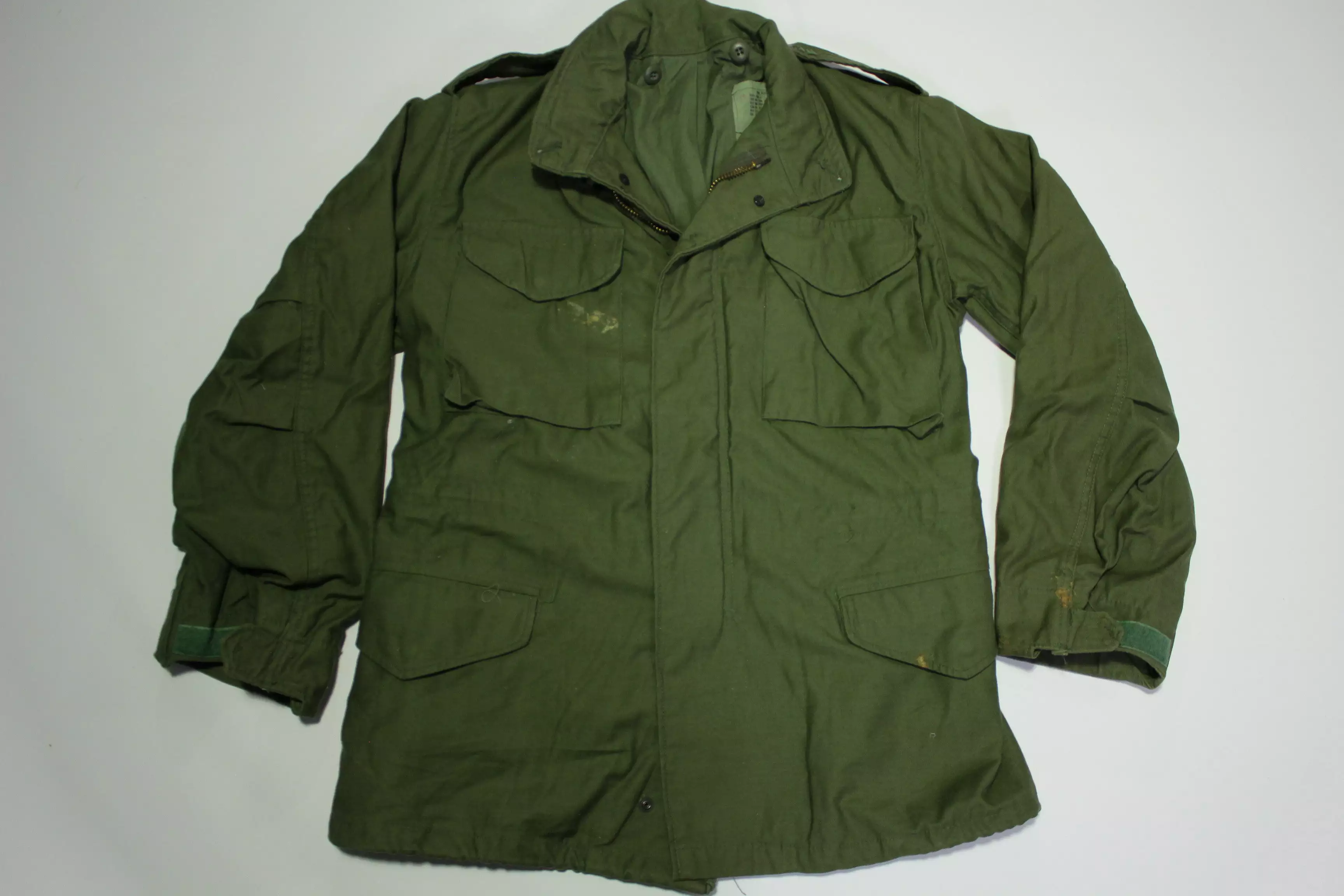 M-65 Vintage 1985 Cold Weather Field Jacket w/ Hood OG-107 80s Army Coat