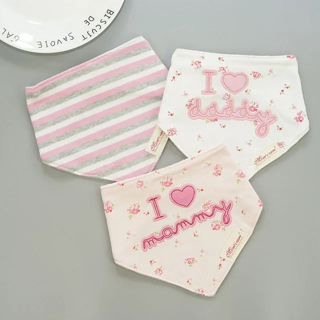 [Momscare] 3 Pcs/lot Fashion Newborn Baby Bibs Waterproof Kids Girls And Boys Cotton Triangle Children Feeding Accessories