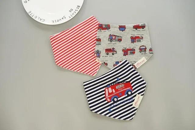 [Momscare] 3 Pcs/lot Fashion Newborn Baby Bibs Waterproof Kids Girls And Boys Cotton Triangle Children Feeding Accessories